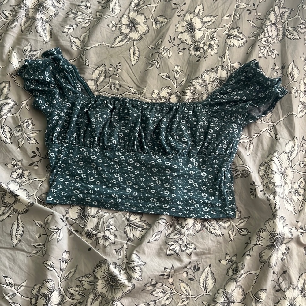 Shein medium floral crop top.